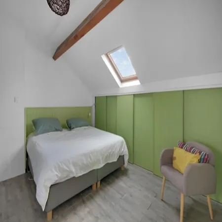 Maison Bezons: Confort & Jardin Villa