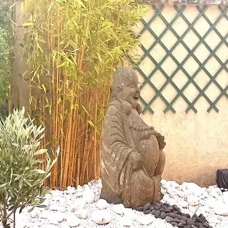 Maison Bezons: Confort & Jardin Villa Bezons